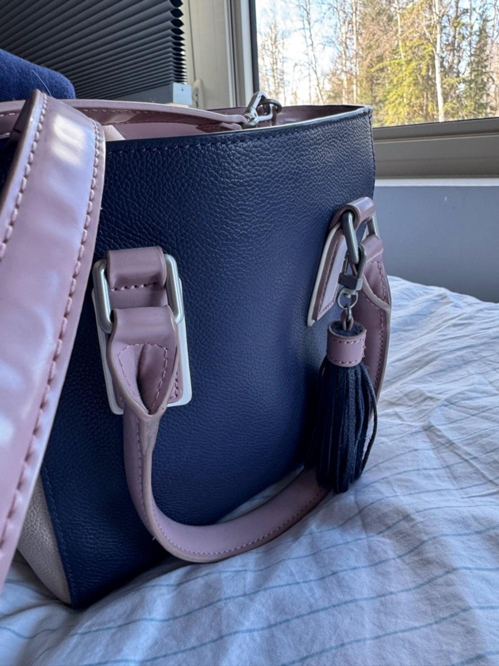BCBGMAXAZRIA Colorblock Tote Bag in Navy, Beige & Dusty pink - Picture 3 of 5